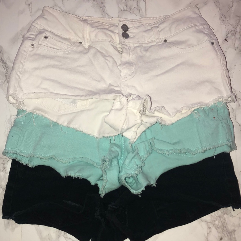 Low Rise Booty Short Set